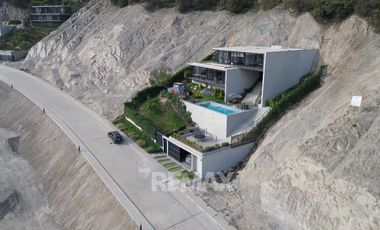 CASA PRIVILEGIADA PARA VIVIR O INVERTIR | CERCA A LA PALZA DE ARMAS | CIENEGUILLA