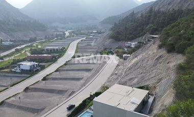 CASA PRIVILEGIADA PARA VIVIR O INVERTIR | CERCA A LA PALZA DE ARMAS | CIENEGUILLA