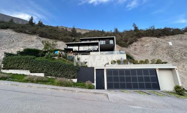 CASA PRIVILEGIADA PARA VIVIR O INVERTIR | CERCA A LA PALZA DE ARMAS | CIENEGUILLA