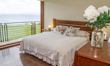 Casa orilla de lago llanquihue Puerto Varas