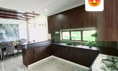 🏡 𝐅𝐋𝐎𝐎𝐃-𝐅𝐑𝐄𝐄 3-STOREY HOUSE FOR SALE IN ALTA MONTE, DAVAO CITY!!!