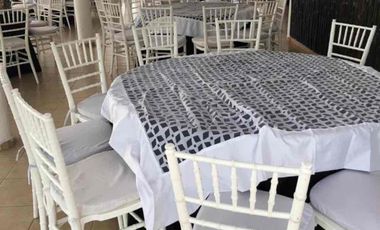 RENTO JARDIN DE EVENTOS CON ALBERCA Y SALIDA AL RIO