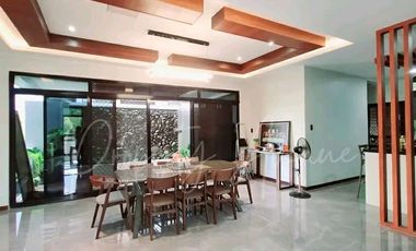 📌 CORNER DREAM HOME FOR SALE in Buhangin, Davao City! | 3-Storey Beauty with Park Views