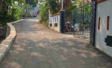 dijual cepat villa dan tanah cocok untuk investasi