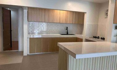 Newly renovated high ceiling bungalow for sale