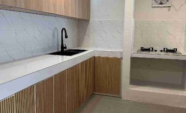 Newly renovated high ceiling bungalow for sale