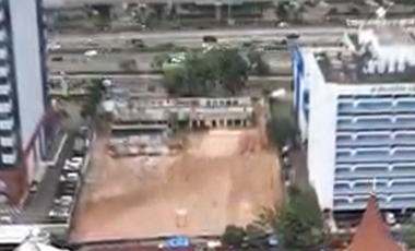 DISEWAKAN TANAH KAVLING KOMERSIAL DI JL. MT HARYONO JAKARTA SELATAN