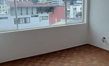 CAMARA DE COMERCIO RENTA DEPARTAMENTO PARA OFICINAS