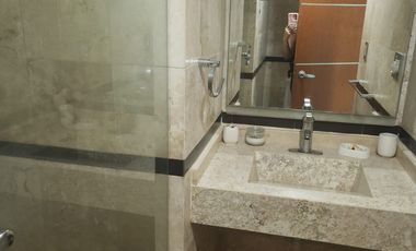 RENTO DEPARTAMENTO AMUEBLADO FRENTE AL MAR CERCA DE PLAZA AMERICAS