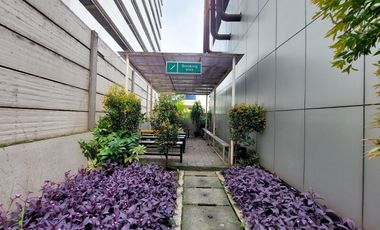 Disewakan Kantor Fully Furnished 68sqm Menara 165 Jakarta Selatan