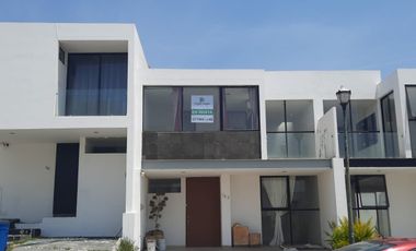 CASA EN RENTA EN SENDEROS DE MONTEVERDE 160 COTO 5A