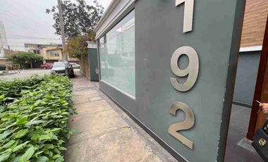 En venta departamento de 3 habitaciones. en un primer piso en Salamanca