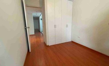 En venta departamento de 3 habitaciones. en un primer piso en Salamanca