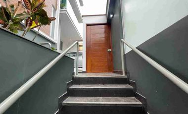 En venta departamento de 3 habitaciones. en un primer piso en Salamanca