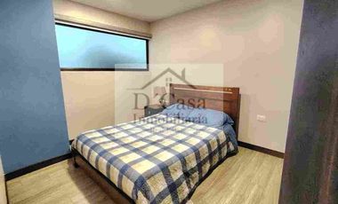 Rento Departamento Amoblado 3 dormitorios 1 garaje y balcón