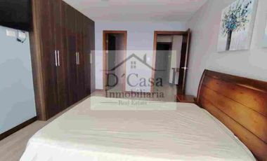 Rento Departamento Amoblado 3 dormitorios 1 garaje y balcón