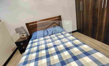 Rento Departamento Amoblado 3 dormitorios 1 garaje y balcón