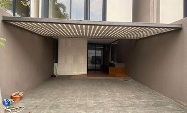 Disewa Rumah Modern 3 Lantai dengan Desain Modern & Bright, Fully Furnished, di Kemang Utara