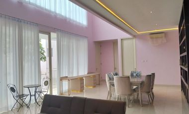 FOR RENT – LUXURIOUS HOUSE IN LAGUNA, PALM BEACH CLUSTER – PAKUWON CITY