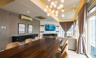 RUSH FOR SALE LUXURY CONDOMINIUM  IN MAKATI CITY