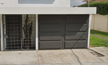 CASA EN CIUDAD SATELITE NAUCALPAN EN GRAN VENTA DE REMATE