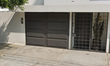 CASA EN CIUDAD SATELITE NAUCALPAN EN GRAN VENTA DE REMATE