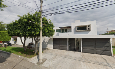 CASA EN CIUDAD SATELITE NAUCALPAN EN GRAN VENTA DE REMATE