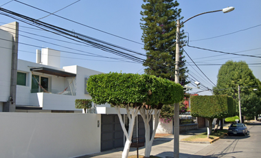 CASA EN CIUDAD SATELITE NAUCALPAN EN GRAN VENTA DE REMATE