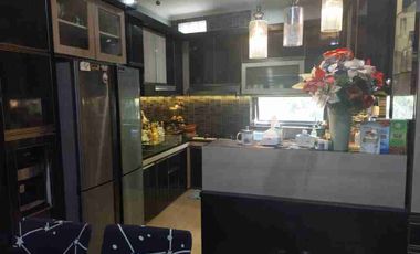 dijual rumah cluster mewah 2 lantai hook siap huni LT145 LB300 semifurnished di cibubur residence