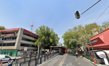 CASA EN BENITO JUÁREZ NARVARTE PONIENTE EN VENTA DE REMATE