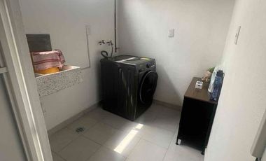 Depto de 2 rec. en Col. Roma, a minutos de restaurantes, mercados y av. principales