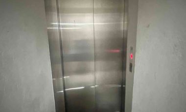 Depto de 2 rec. en Col. Roma, a minutos de restaurantes, mercados y av. principales