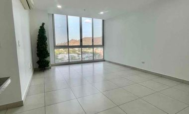 Se alquila Departamento moderno de 3 habit en edificio de lujo Olivos Parc - Ceibos