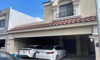 Venta de Casa Montecarlo Residencial, San Nicolás de los Garza, excelente Ubicación