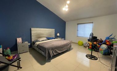 Venta de Casa Montecarlo Residencial, San Nicolás de los Garza, excelente Ubicación