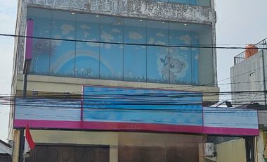 DISEWAKAN  Perumnas 2 Ruko gandeng 2 unit 3 lantai