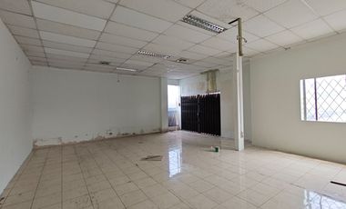 DISEWAKAN Bangunan Siap Pakai Lokasi Strategis Karawaci, Kota Tangerang