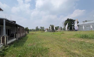 Tanah SHM Tepi Jl. Raya Dekat SCH Mall