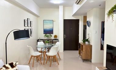 Modern Aesthetic 1BR Unit with Parking | Bristol Tower at Parkway Place, near Ayala Alabang Village, Hillsborough, Alabang 400