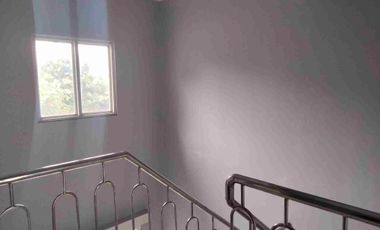 Disewakan Rumah 2 Lantai dkt dr tol simatupang