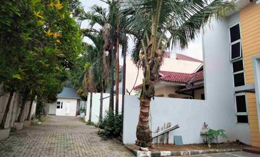 Disewakan Rumah 2 Lantai dkt dr tol simatupang