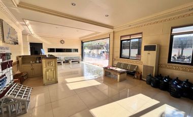 Gudang Pabrik Berjalan Pelemwatu Kepatihan Menganti Gresik Benowo