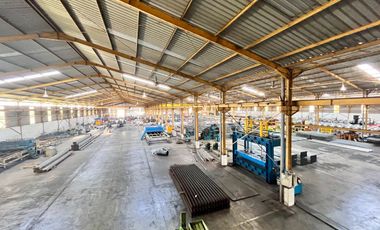 Gudang Pabrik Berjalan Pelemwatu Kepatihan Menganti Gresik Benowo