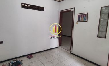 Murah! Rumah samping griya arcamanik endah