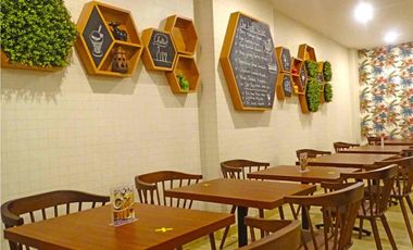 hotel di jalan raya pajajaran , strategis , okupansi tinggi