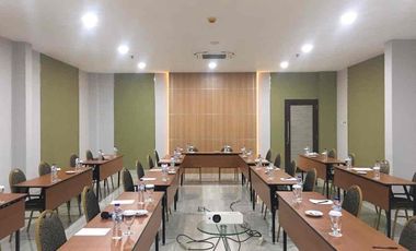 hotel di jalan raya pajajaran , strategis , okupansi tinggi