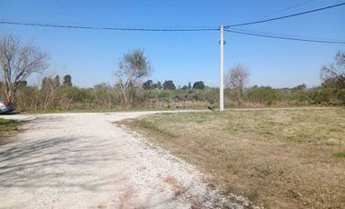 HERMOSO LOTE EN ESQUINA EN LOTEO RIO SOL-Arroyo Seco