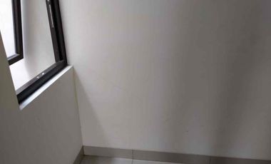 rumah jual sewa siap huni di green village cipondoh