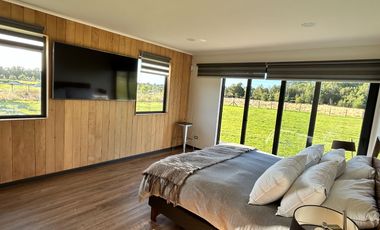 EN VENTA ESPECTACULAR CASA EN PUERTO VARAS, SECTOR LINEA NUEVA