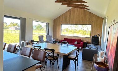 EN VENTA ESPECTACULAR CASA EN PUERTO VARAS, SECTOR LINEA NUEVA
